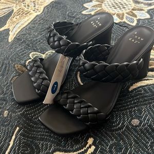 Braided black mule heels 🖤✨🖤✨🖤✨🖤✨